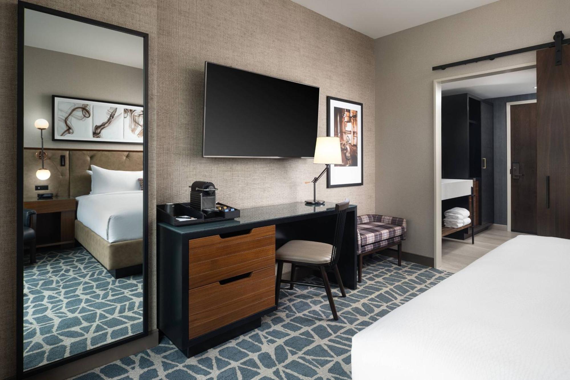 Distil, Autograph Collection Louisville